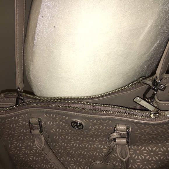 Authentic Gray Tory Burch Handbag - Picture 4 of 8